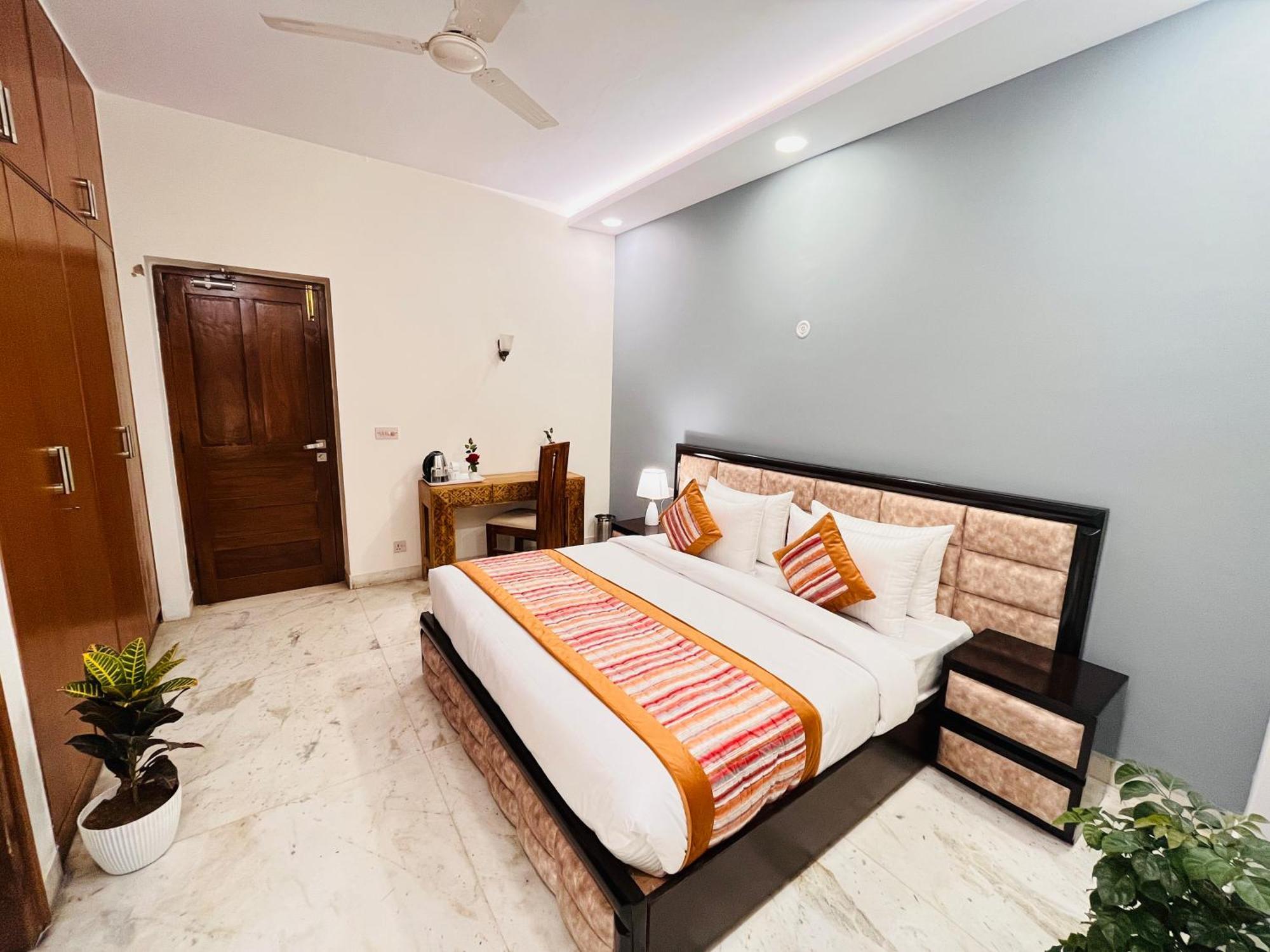 فندق Grove Residency Hauz Khas New Delhi Couple Friendly المظهر الخارجي الصورة